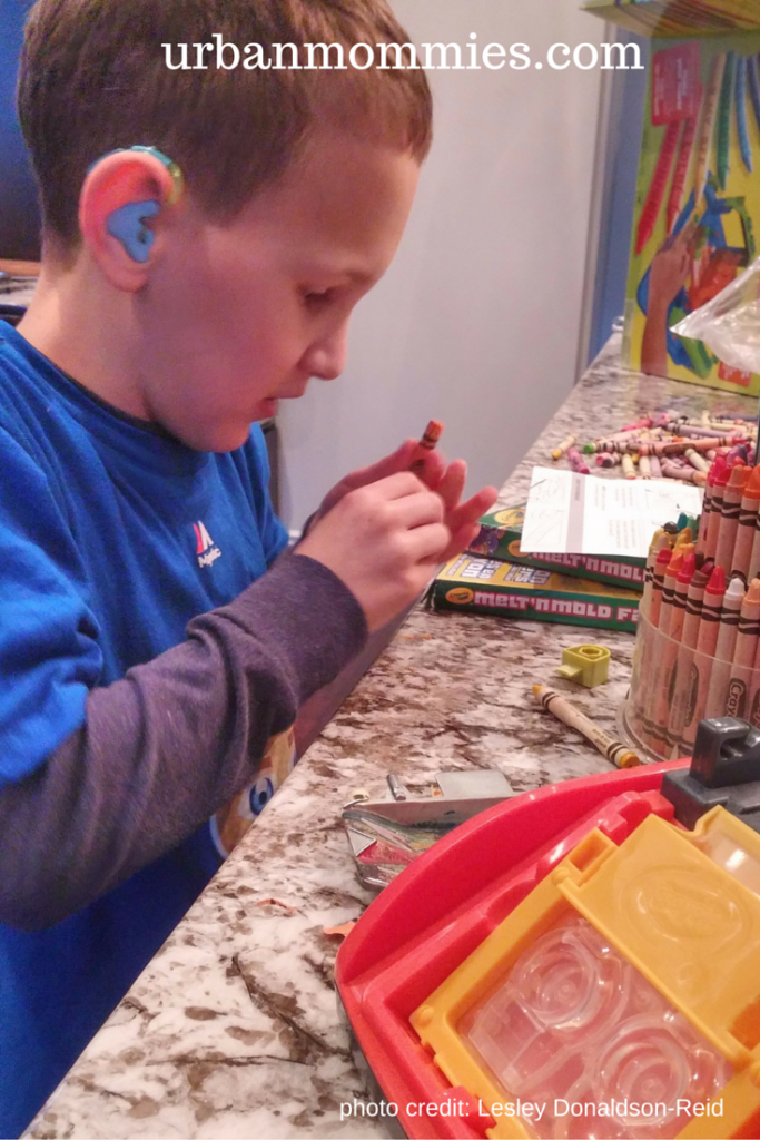 Review Crayola Melt 'N Mold Factory