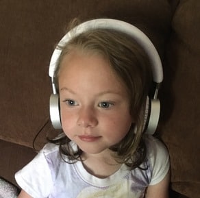 Chloe headphones