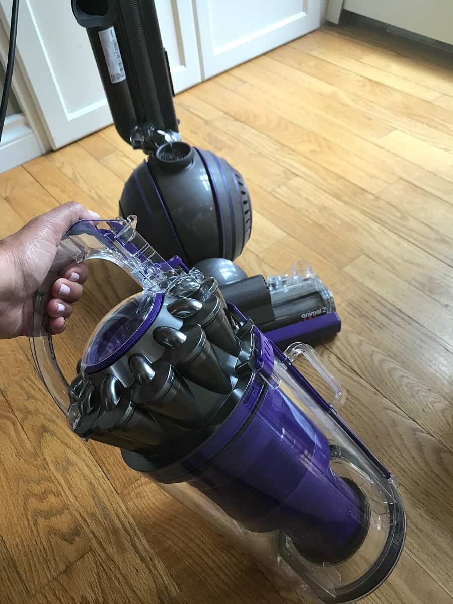 canister-removal-dyson